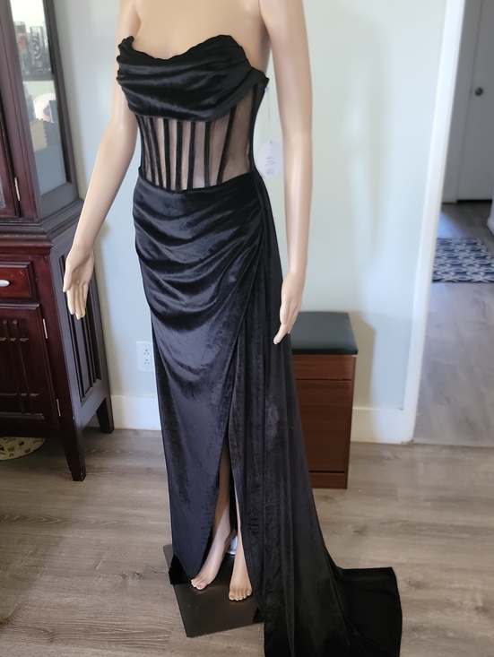 Luxxel Dresses & Skirts - Luxxel Strapless Black Velvet Mesh Corset Gown